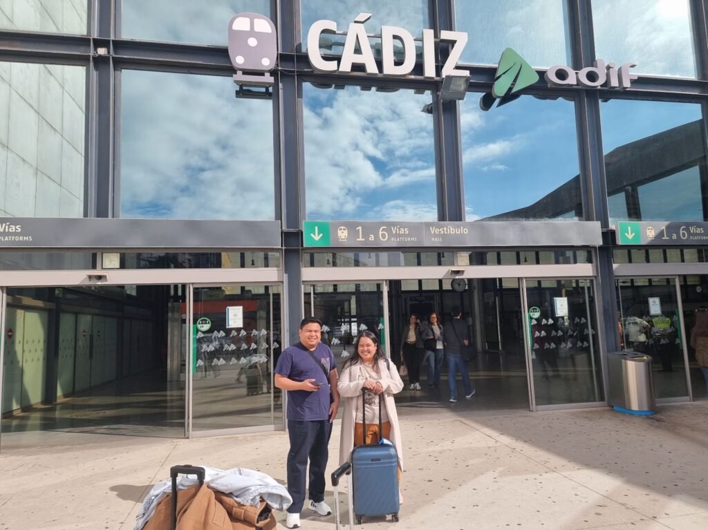 cadiz spain train station